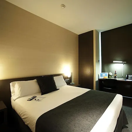 Air Barcelona Airport By Premium Traveller Hotel